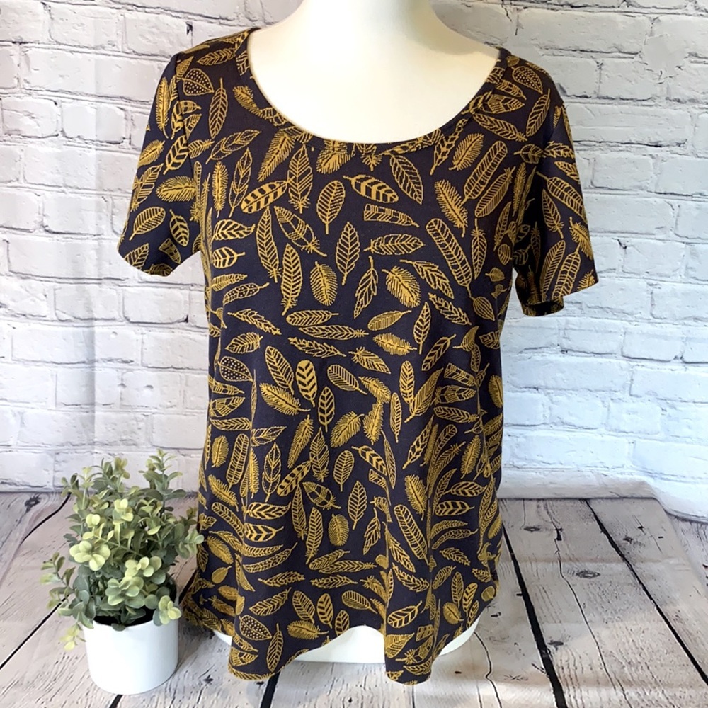 LulaRoe med brown rayon/polyester top